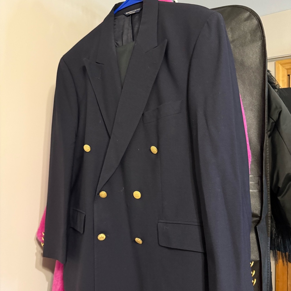 Men's Double-Breasted Navy Blazer with Gold Buttons